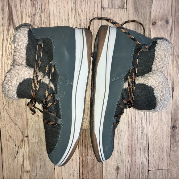 🔥NWOB🔥 Clarks® Cloudsteppers Breeze Glacier Women's 10 Winter Boots NEW - Picture 7 of 9